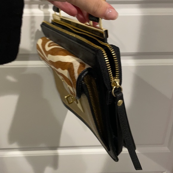 Kate Landry crossbody - Picture 4 of 8